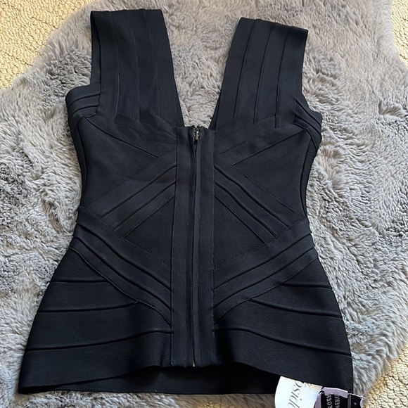 Herve Leger Lia Tank Top - Picture 3 of 6